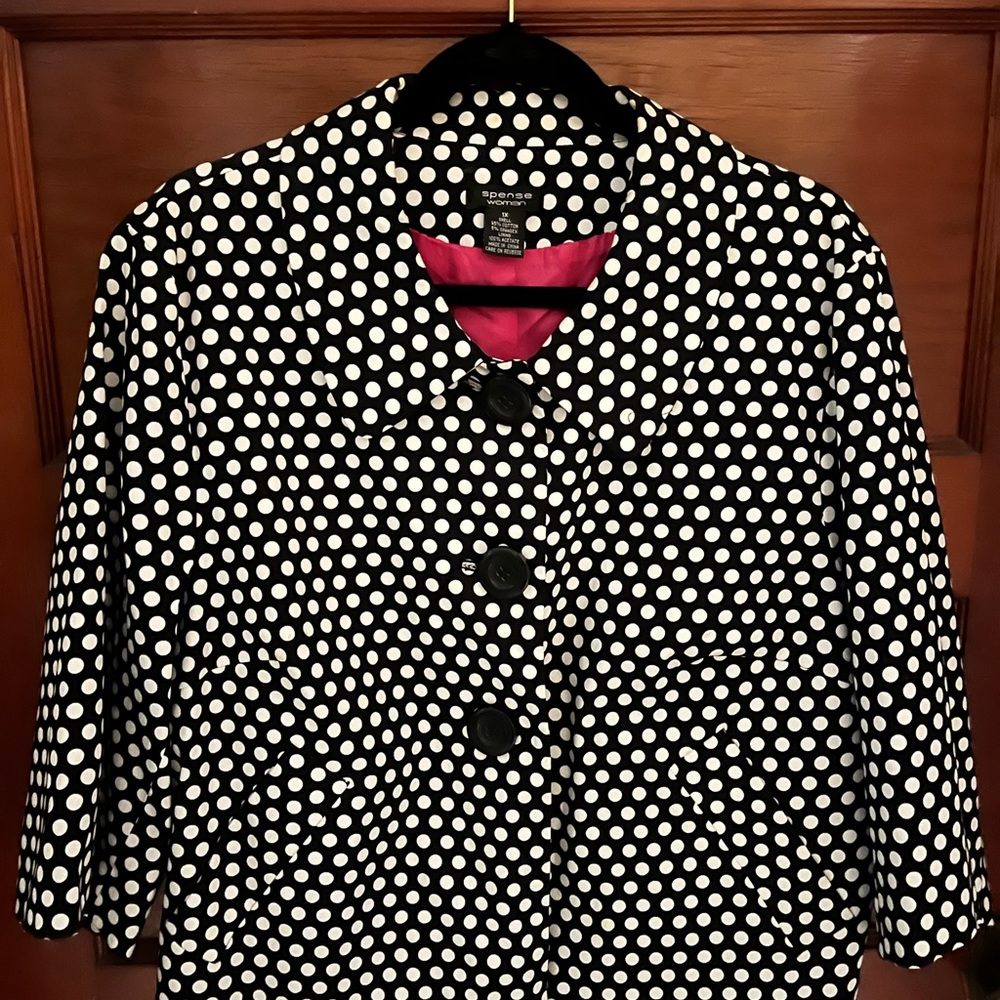 Adorable Spense Woman polka dot Jacket